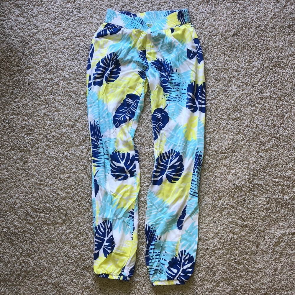 Girls crazy 8 summer pants.